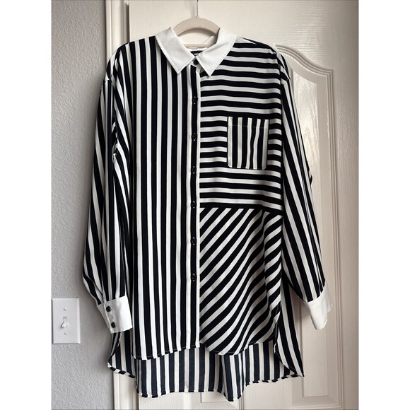 Karl Lagerfeld Tops - Karl Lagerfeld Long Sleeve Blouse Black White Striped Large Women Shirt